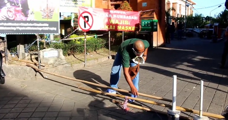 title Pasar Kumbasari Ditutup hingga 15 Juni, Ratusan Pedagang Akan Dites Swab Pasar Kumbasari Ditutup hingga 15 Juni, Ratusan Pedagang Akan Dites Swab