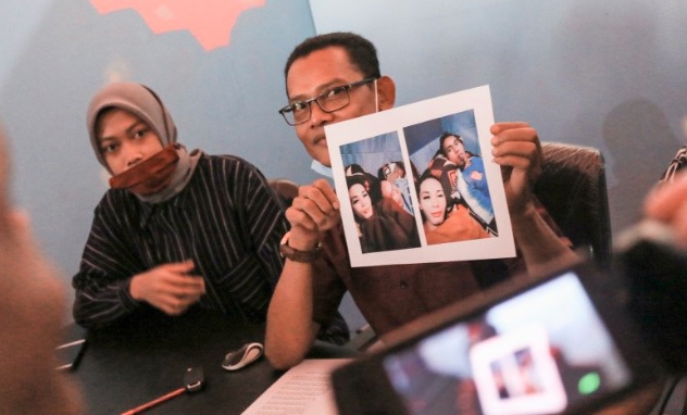 Pernikahan Sejenis di Lombok Barat, Kuasa Hukum Mita Beberkan Foto Mesra