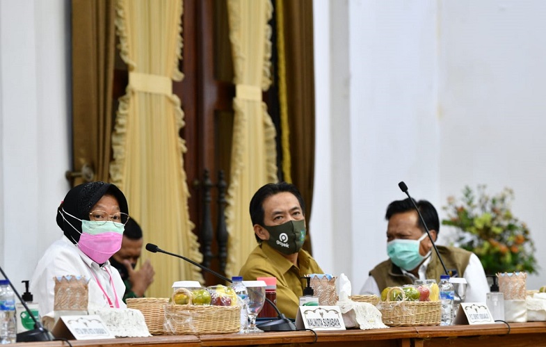 title Tangani Covid-19 Bersama, Ini 5 Poin Kesepakatan Kepala Daerah di Surabaya Raya Tangani Covid-19 Bersama, Ini 5 Poin Kesepakatan Kepala Daerah di Surabaya Raya