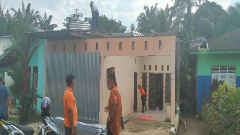 104 Rumah dan 2 Masjid di Langkat Rusak Diterjang Puting Beliung