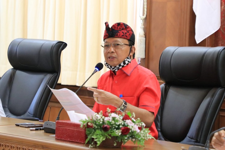Gubernur Wayan Koster Sebut Bali Darurat Sampah