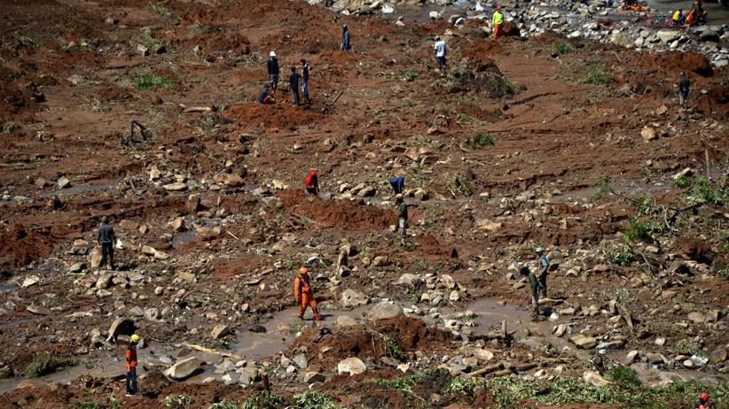 Tim SAR Temukan 1 Korban Tewas karena Tanah Longsor di Jeneponto - Bagian 2