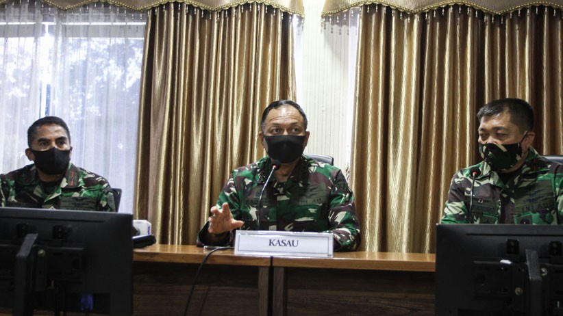 Pesawat Tempur TNI AU Jatuh Timpa Rumah Warga di Riau - Bagian 3