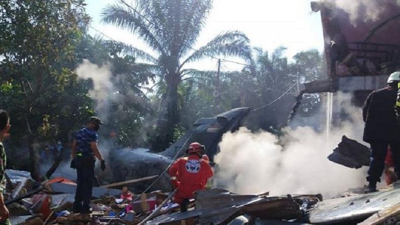 Pesawat TNI AU Jatuh Timpa Rumah di Kampar Riau, Warga Dengar Suara Ledakan Keras