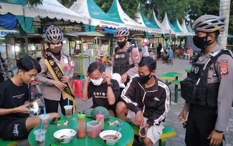 title Tertangkap Tak Pakai Masker di Kulonprogo, Siap-siap Nyanyikan Lagu Bertema Nasionalisme Tertangkap Tak Pakai Masker di Kulonprogo, Siap-siap Nyanyikan Lagu Bertema Nasionalisme