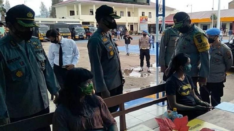 Tinjau Pelayanan Di Polres Karo Kapolda Sumut Ingatkan Soal Protokol Kesehatan