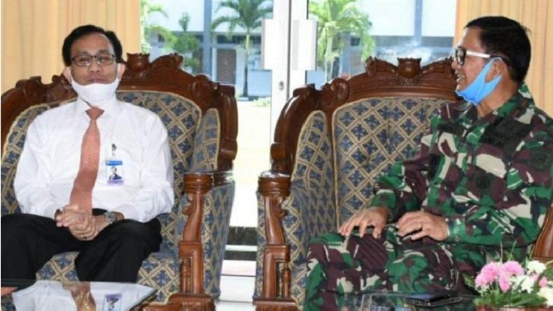 Danlantamal VIII Manado Siapkan KRI untuk Penukaran Uang di Daerah Perbatasan