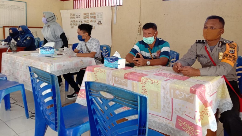 Diberikan Kartu ATM, Warga Keerom Dapat Bantuan Saldo Rp200.000 Setiap Bulan