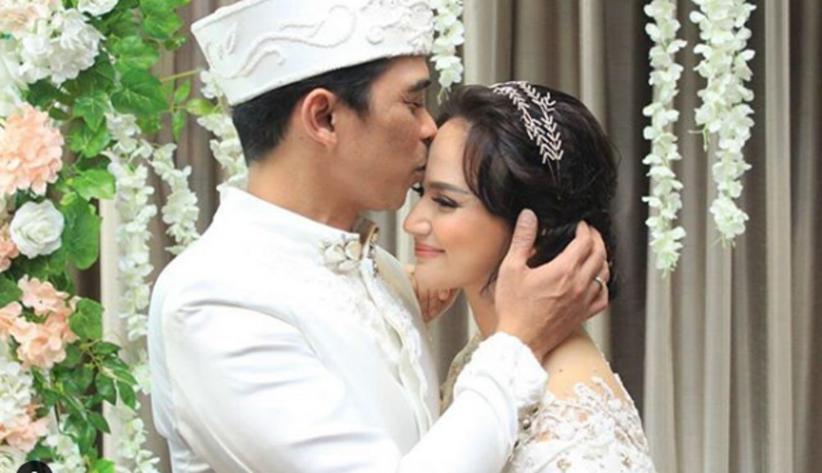 Begini Potret Mesra Pertama Angelica Simperler dan Rico Hidros Daeng usai Menikah