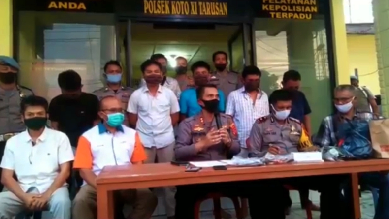 Belajar dari Google, 5 Warga Lampung Nekat Bobol 6 ATM di Sumbar