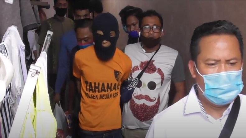 title 6 Fakta Kasus Pembunuhan 2 Bocah oleh Ayah Tiri di Medan, Nomor 4 Bikin Merinding 6 Fakta Kasus Pembunuhan 2 Bocah oleh Ayah Tiri di Medan, Nomor 4 Bikin Merinding