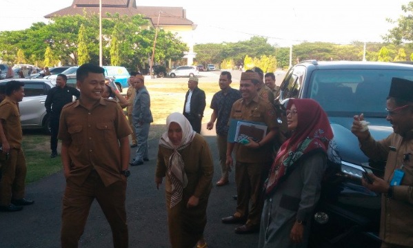 title Gempa Bumi M6,3 di Bolsel Sulut, Warga Gorontalo Panik Rumah Bergoyang Keras Gempa Bumi M6,3 di Bolsel Sulut, Warga Gorontalo Panik Rumah Bergoyang Keras