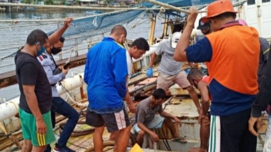 2 Mayat Ditemukan Telungkup dalam Kapal di Ambon, Polisi Selidiki Penyebab Kematian