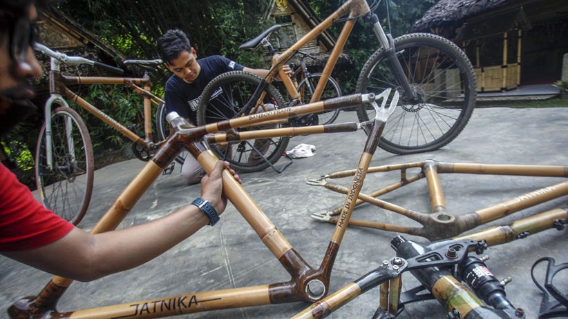  Sepeda  Bambu Jatnika Produksi Warga Cibinong  Tembus Pasar  