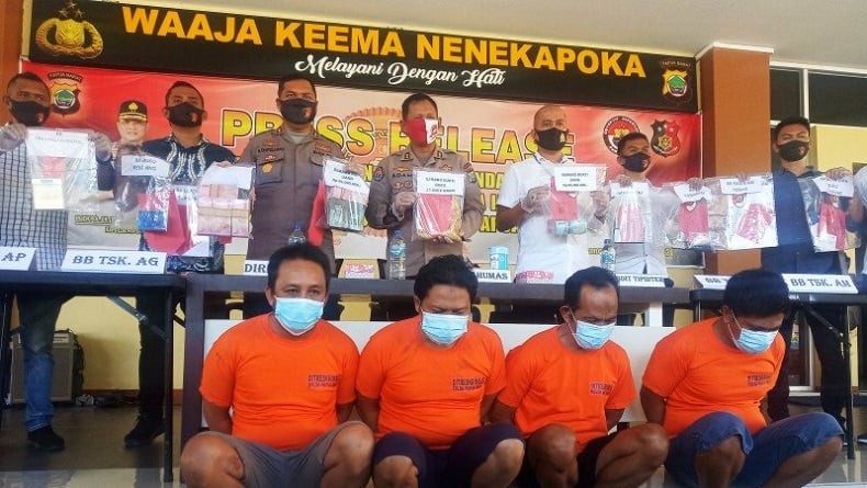 Tangkap Sindikat Penambangan Ilegal di Arfak, Polisi Amankan Emas Senilai Rp1,2 Miliar