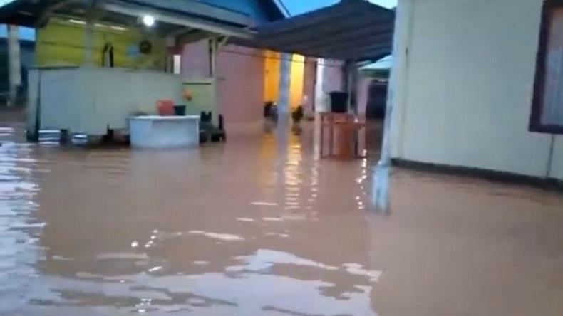 Ratusan Rumah di 2 Kabupaten di Maluku Utara Terendam Banjir, 4 Jembatan Rusak Parah
