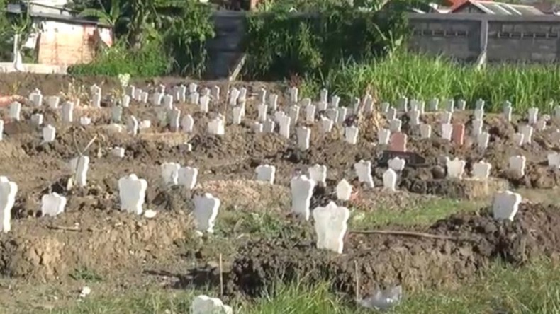 Sampah APD Bekas Dibakar, TPU di Surabaya Ini Kini Bersih