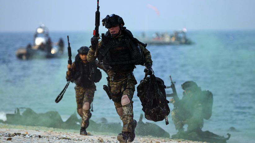 Aksi Prajurit Kopaska Latihan Peperangan Laut Khusus 2020 di Pulau Damar - Bagian 2