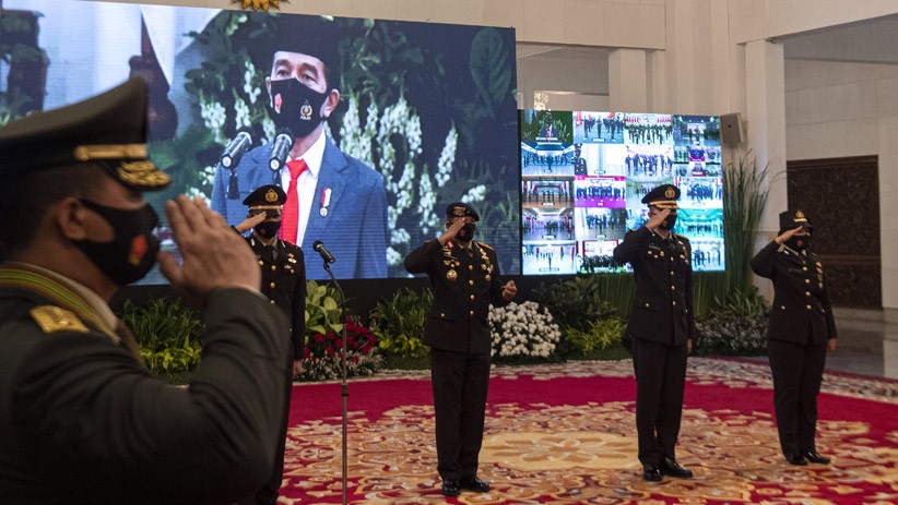 HUT ke-74 Bhayangkara Digelar secara Sederhana dan Virtual di Istana Negara - Bagian 4