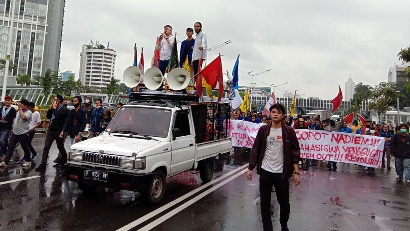Mahasiswa Unjuk Rasa di Kemendikbud, Tuntut Regulasi Potongan Biaya Pendidikan - Bagian 3