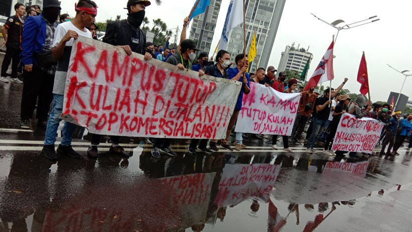 Mahasiswa Unjuk Rasa di Kemendikbud, Tuntut Regulasi Potongan Biaya Pendidikan - Bagian 2