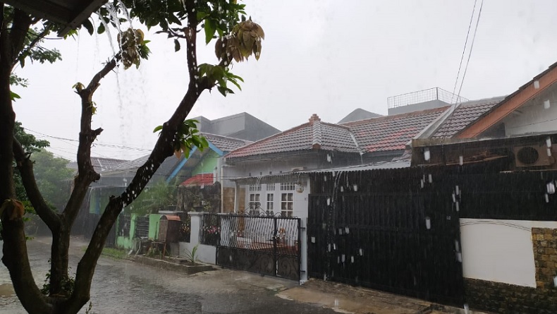Wilayah di Babel Ini Diperkirakan Hujan dengan Kilat dan Angin Kencang hingga Jam 12.00 WIB