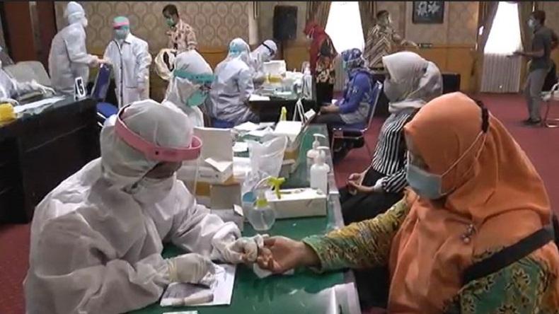 Pascameninggalnya Dokter Anestesi, RSU Haji Surabaya Rapid Test Massal untuk Semua Staf