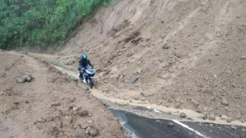 Curah Hujan Tinggi, Tanah Longsor Terjadi di Bolaang Mongondow Timur