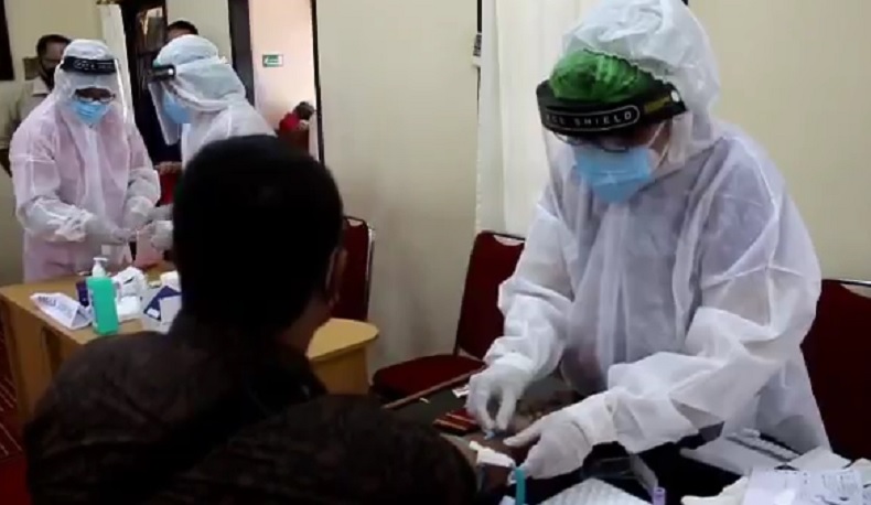 title 10 Petugas Coklit di Bali Tolak Rapid Test Berdalih Alami Tekanan Psikologis 10 Petugas Coklit di Bali Tolak Rapid Test Berdalih Alami Tekanan Psikologis