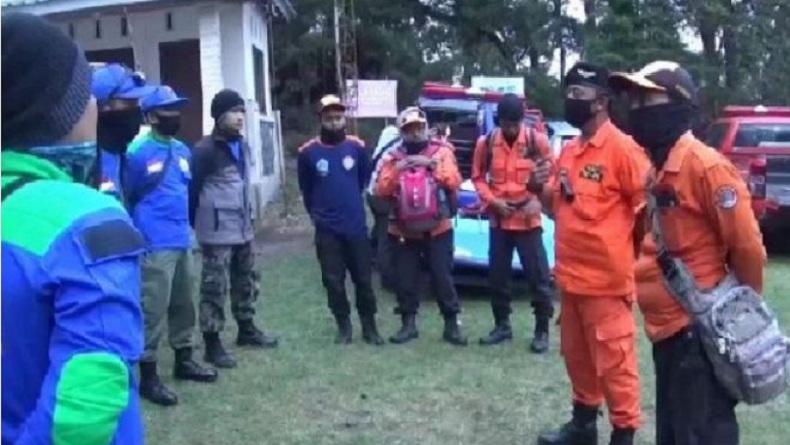 Seorang Pendaki Tanpa Identitas Ditemukan Tewas di Puncak Gunung Lawu