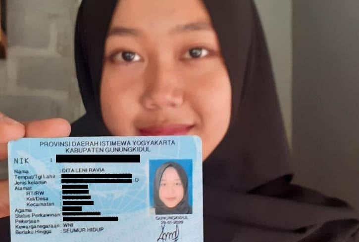   Viral di Medsos, Nama Gadis Asal Gunungkidul Ini Berarti Diikat Pakai Tali Rafia