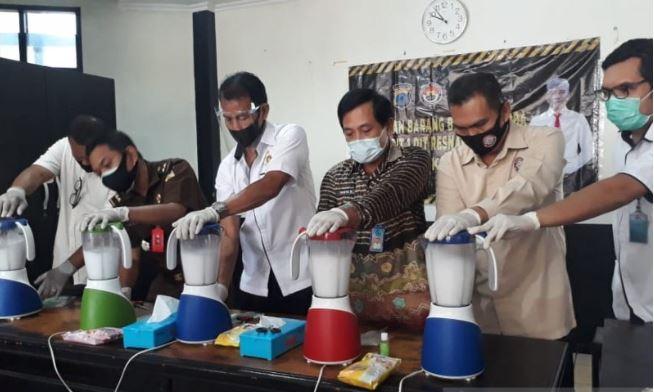 Polda Kalsel Musnahkan 278,12 Gram Sabu-Sabu dengan Diblender
