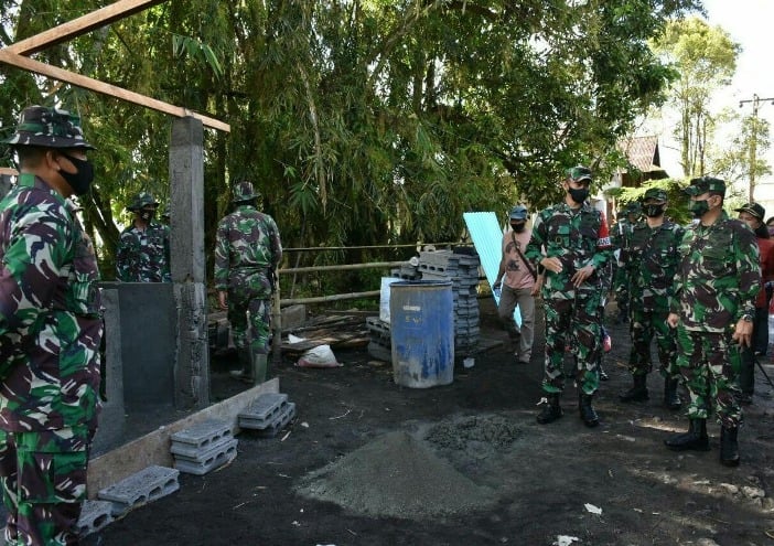 Tinjau TMMD ke-108 di Minahasa, Pangdam XIII Merdeka Semangati Personel Selesaikan Sesuai Jadwal