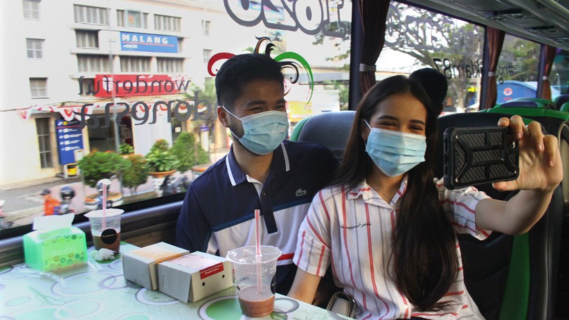 Berubah Fungsi, Bus Pariwisata Jadi Kafe Berjalan di Malang - Bagian 2