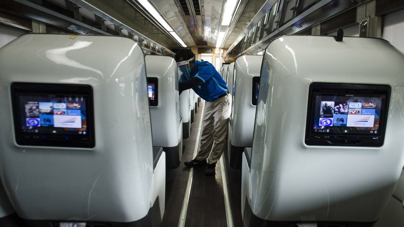 New Normal, Kereta Jarak Jauh Rute Bandung-Jakarta PP Kembali Beroperasi - Bagian 2