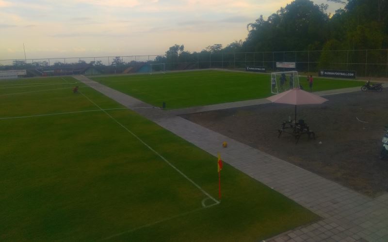 Keren! Lapangan Bola ala Eropa Ini Ada di Sleman