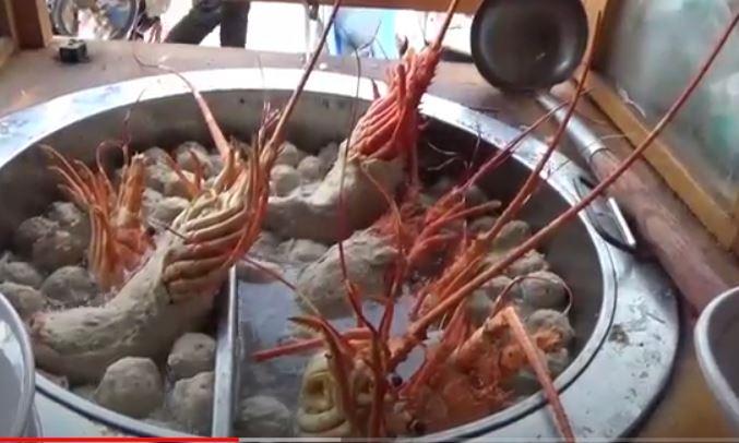 Viral Bakso Lobster Di Bekasi Pembeli Rela Antre Panjang