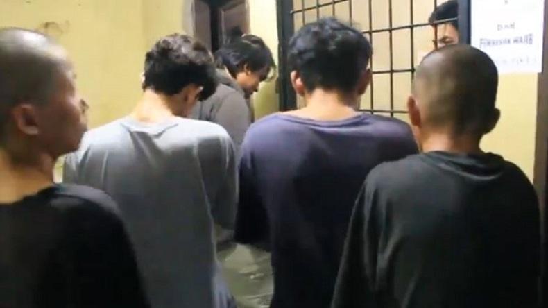 title Sadis, Remaja Komplotan Pencuri Kucing Persia di Makassar Ini Nekat Panah Korban Sadis, Remaja Komplotan Pencuri Kucing Persia di Makassar Ini Nekat Panah Korban