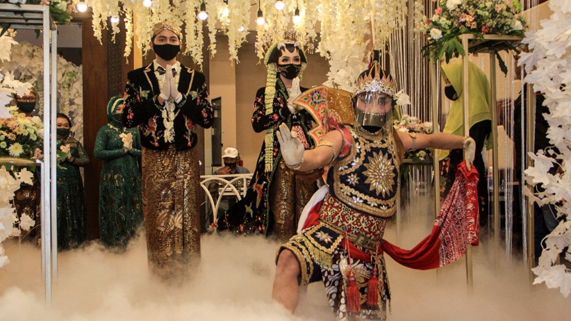title Mitos Larangan Menikah hingga Hajatan di Bulan Suro dalam Adat Jawa, Mengapa? Mitos Larangan Menikah hingga Hajatan di Bulan Suro dalam Adat Jawa, Mengapa?