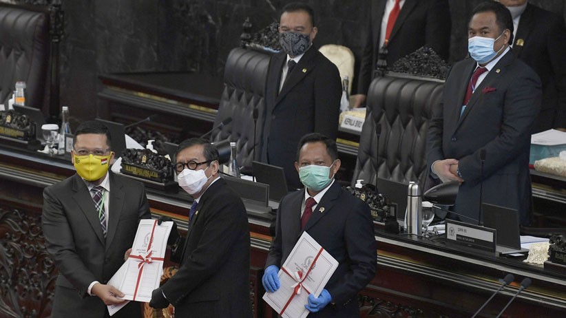 DPR Sahkan Perppu Pilkada Jadi Undang-Undang - Bagian 2