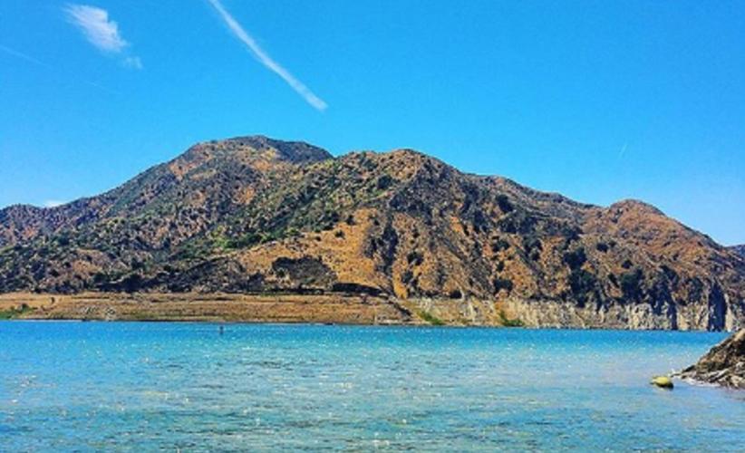 4 Danau Di California Yang Punya Pemandangan Indah Nomor 2 Tempat Jenazah Naya Rivera Ditemukan