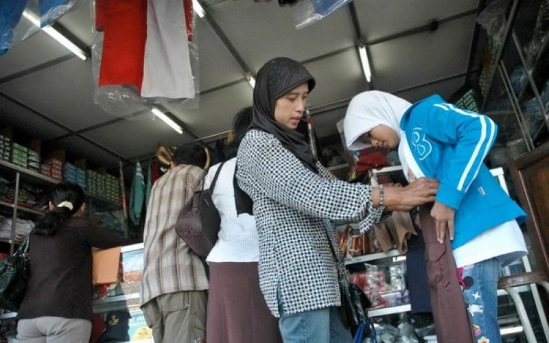 Pemkot Yogyakarta Larang Sekolah Wajibkan Siswa Beli Seragam