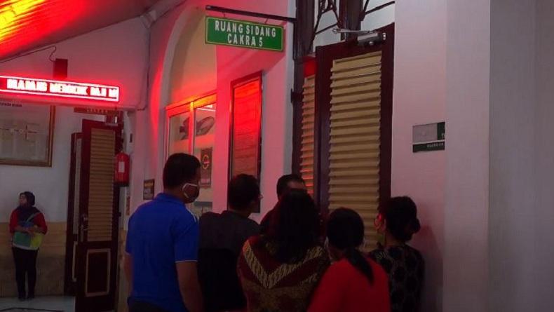 Trauma, Korban Asusila Kepala Panti Asuhan di Medan Pingsan saat Sidang