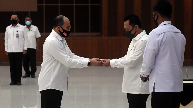 Kabareskrim Pimpin Upacara Pencopotan Brigjen Prasetijo Utomo - Bagian 3