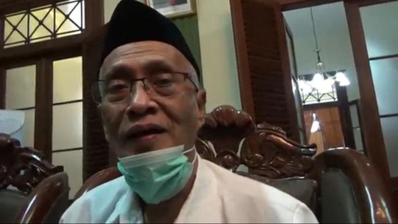title Video TikTok di Atas Meja Viral, Kadispora Bondowoso Dapat Sanksi Turun Jabatan Video TikTok di Atas Meja Viral, Kadispora Bondowoso Dapat Sanksi Turun Jabatan