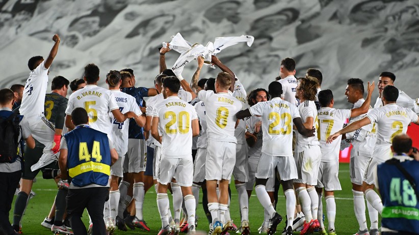 Foto-Foto Selebrasi Real Madrid Juara Liga Spanyol 2019/2020 - Bagian 4