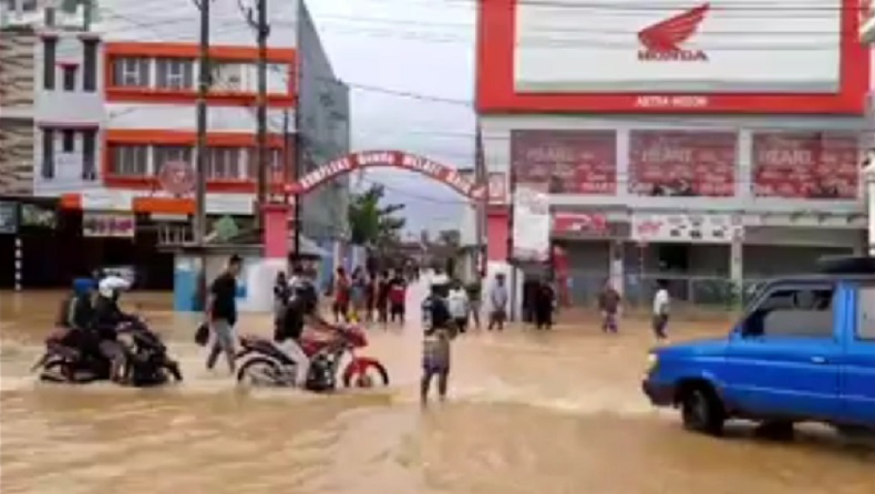 Banjir di Sorong Belum Juga Surut hingga Jumat Pagi, Tinggi Muka Air Hampir 2 Meter