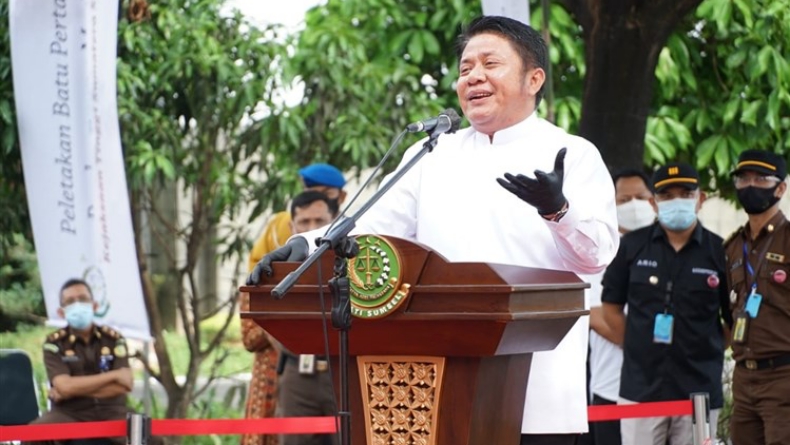 Herman Deru Apresiasi Kajati Sumsel yang Bangun Masjid di Pinggir Jalan