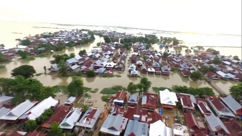 Makin Parah, Banjir di Wajo Sudah Hampir 8 Meter