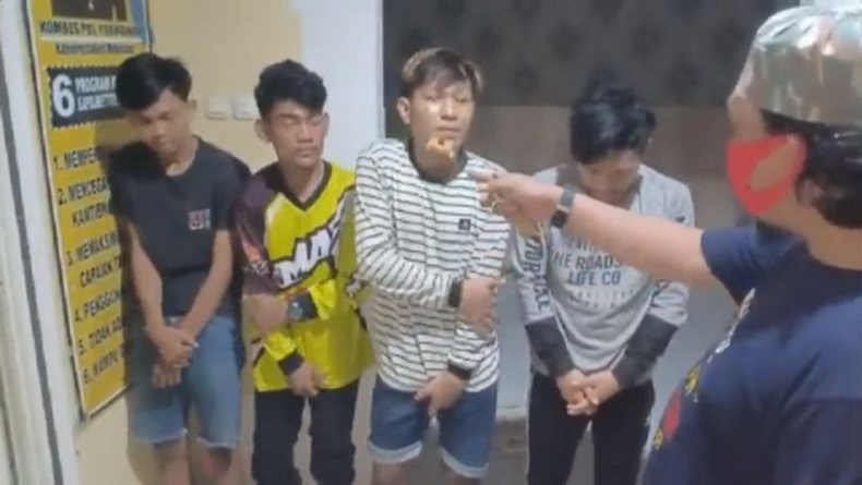 Keroyok Tukang Parkir di Dalam Masjid, 4 Pemuda di Makassar Diamankan Polisi